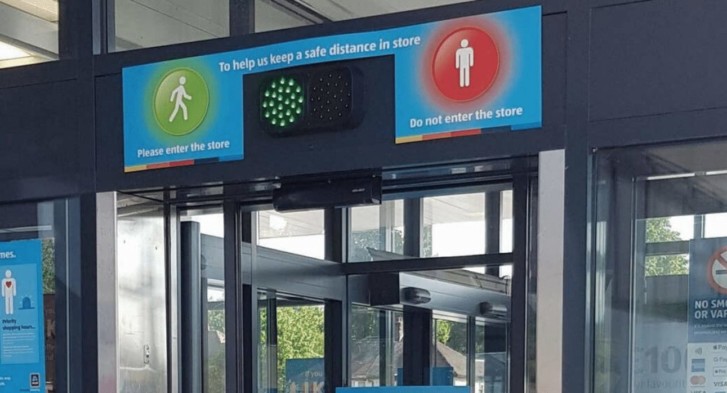 Aldi traffic light system